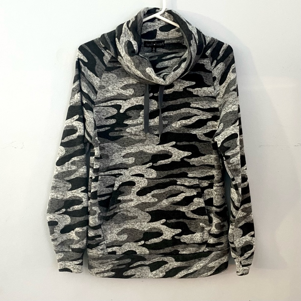 Derek Heart Camouflaged Cowl Neck Sweater